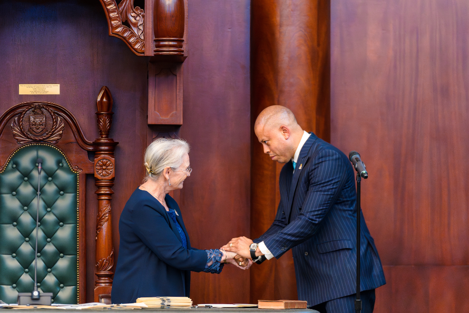 Premier of the Cayman Islands, Cabinet Sworn-In